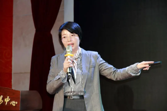 鑫安物聯(lián)參加天府股交中心路演